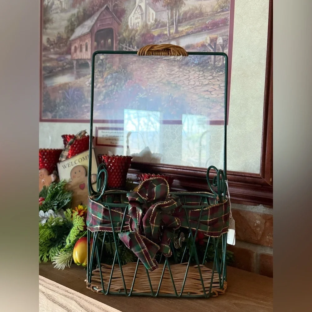 Vintage 1992 Holiday Wine Green Wire Wicker Basket with Plaid Bow